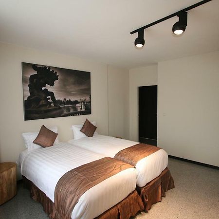 Amosa Liege City Centre Apart Regence 17 ภายนอก รูปภาพ
